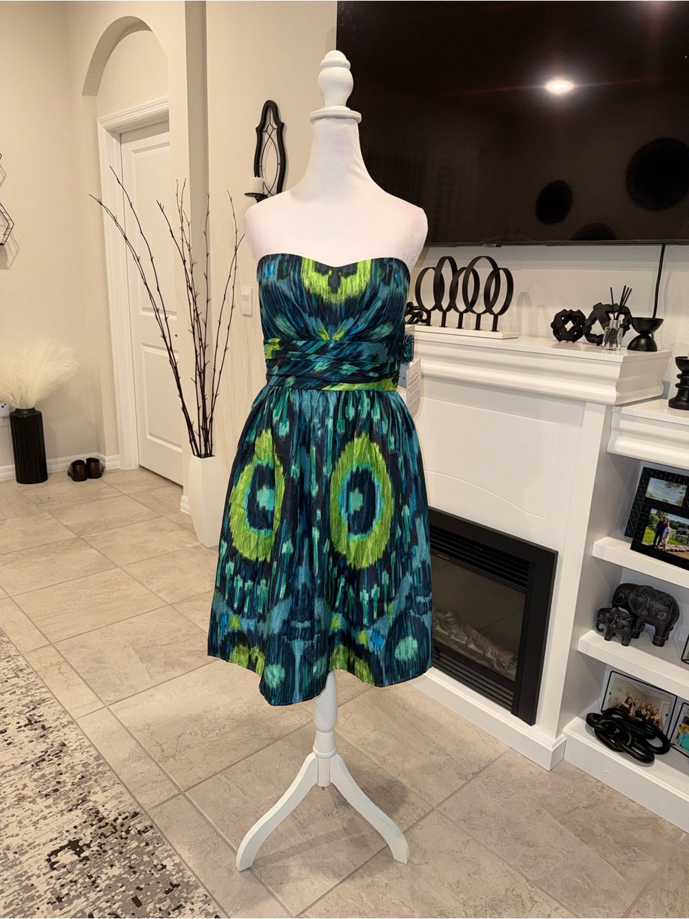 Eliza J Strapless Teal and Lime Print Fit-and-Flare Dress Size 8